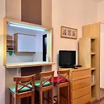 City Heart Cozy Apartment With 2Ppl/Wifi